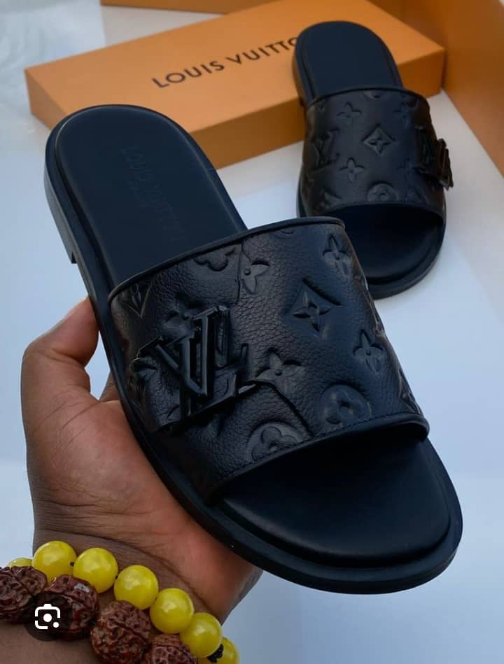 Babouche homme ( LUI Vuitton )