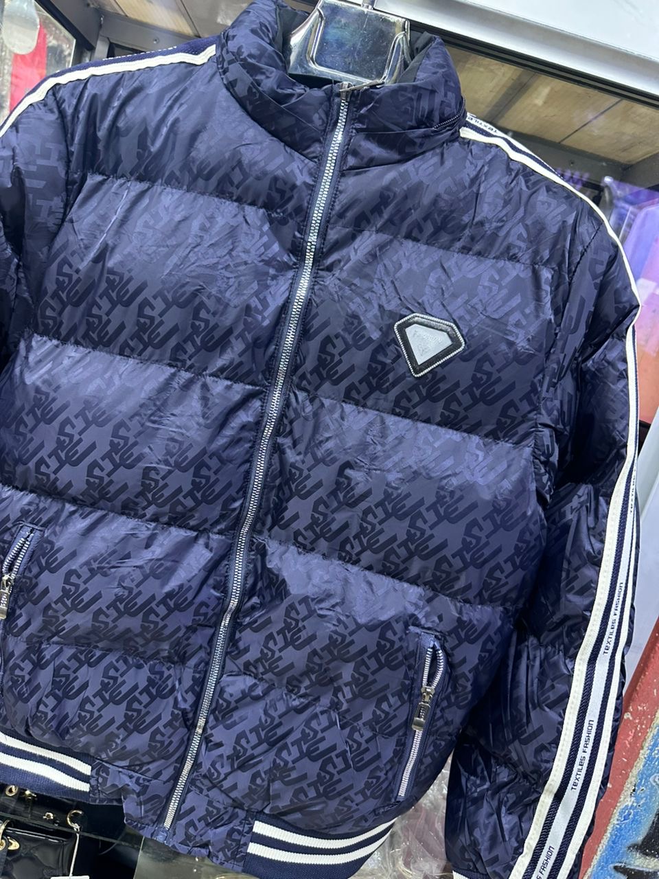 BOMBERS  image 2