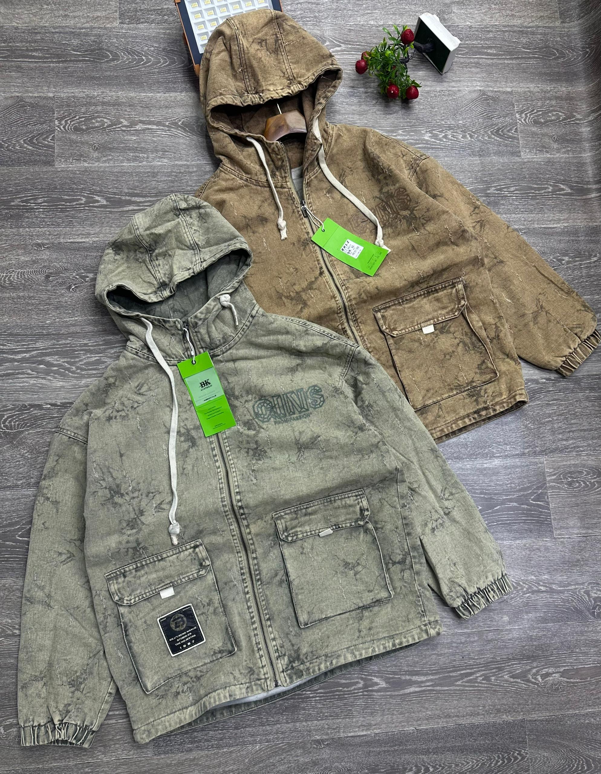 Pull jean avec capuche 